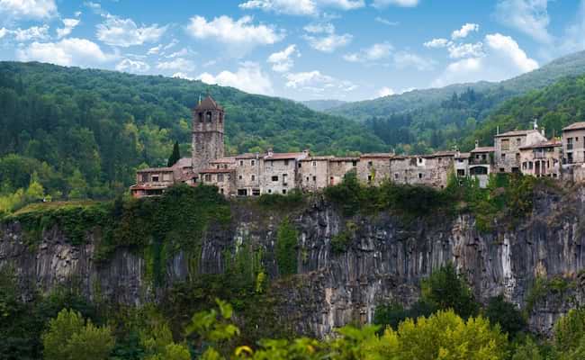 best cycle routes in Europe Catalonia from Mountains to Sea Self Guided Tour