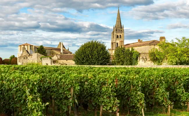 Vineyards of Bordeaux Cycling Tour