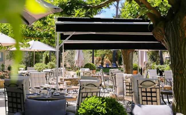 How to Plan a Spring Cycling Holiday for Couples