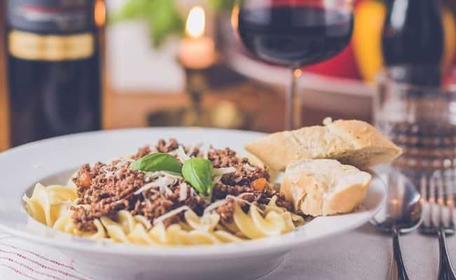 How to Plan a Spring Cycling Holiday for Friends