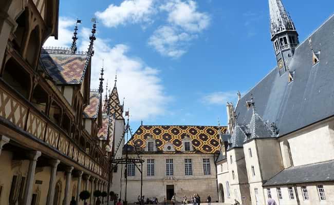 Morey-Saint-Denis to Beaune